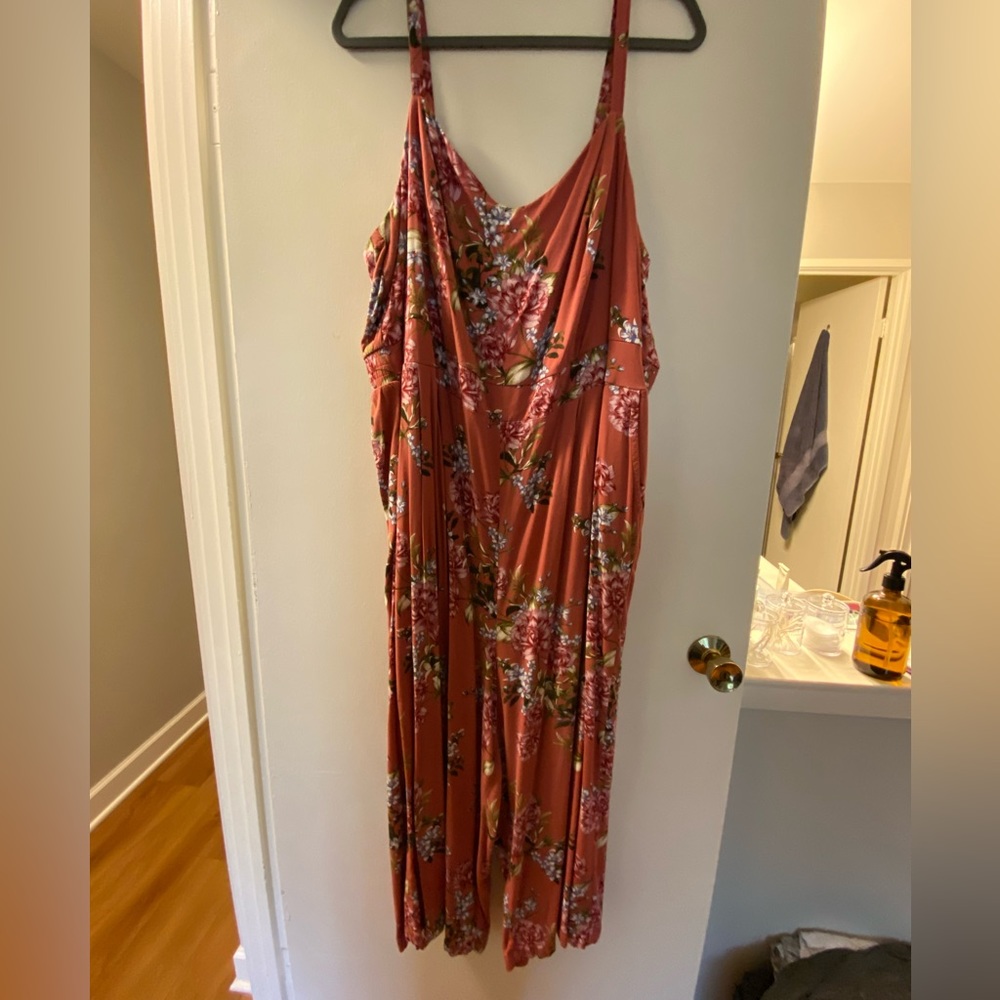 Woman’s plus size jumpsuit